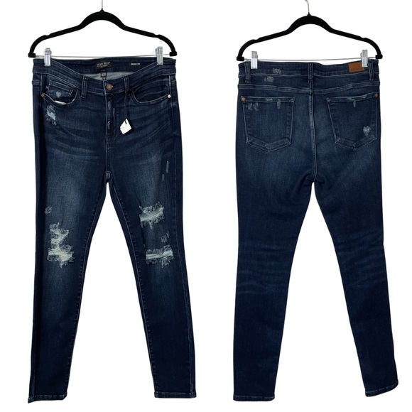 Judy Blue Denim - NWT Judy Blue Jeans Size 31 12 Dark Wash Distressed Skinny Fit Mid Rise Stretchy